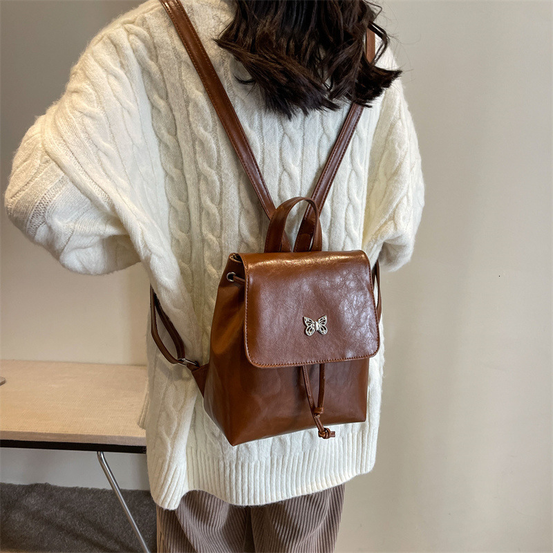 Free shipping designer bags Winter Fashion Womens Bag Trendy Casual Large Capacity Korean Style Backpack Weave casual and fashionable bags