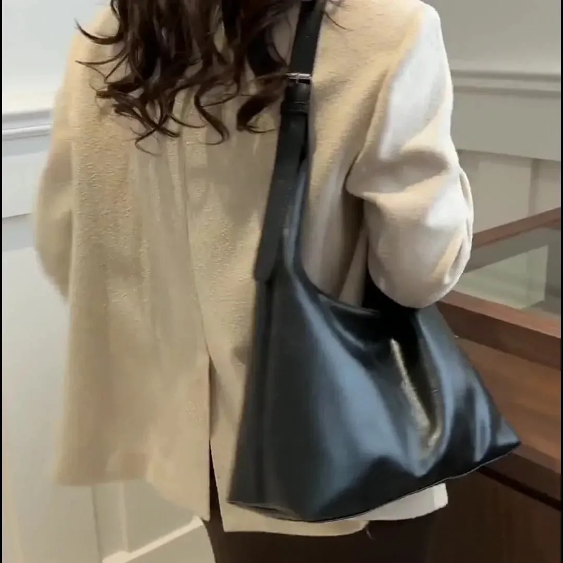 Korean Style Women's PU Leather Tote - Casual Large Capacity Crossbody Handbag for Daily Use