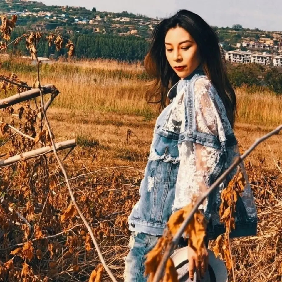 Chic 3D Flowers Embroidery Lace Spliced Loose Denim Coat Perspective Sunscreen Jacket Hollow Jeans Handmade Holes Cardigan Tops 250728