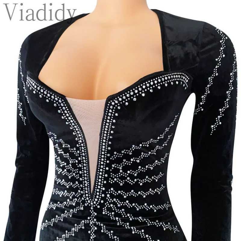 Women Sexy Velvet Mesh Rhinestone V-Neck Floor-Length Evening Party Dress Long Sleeve Back Zipper Mermaid Dresses Z250728