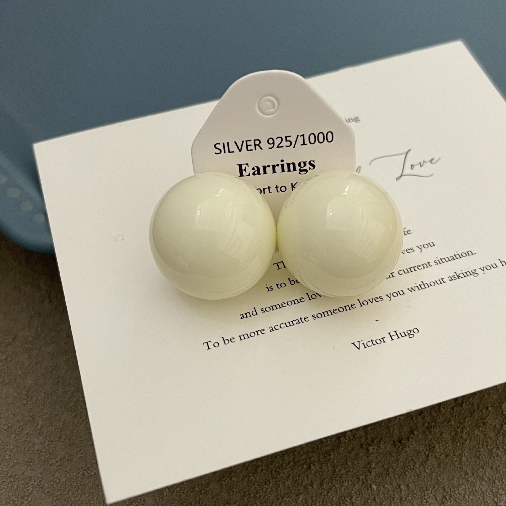 2025 Spring Summer New Colorful Candy Ball for Women S Sier Needle Girl Temperament Round Stud Earrings