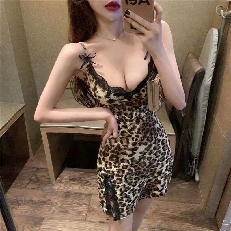 Leopard print camisole lace dress sexy nightclub spicy girl dress date vacation slim fit hip hugging skirt