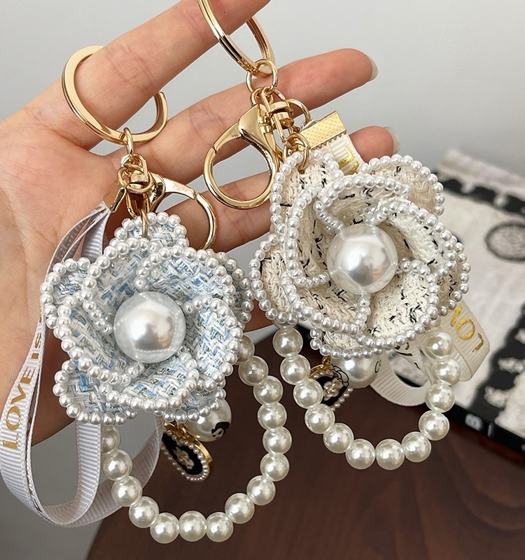Cute Flower Keychain Car Keychain Bag Pendant Phone Pendant Chain Car Pendant Decoration Supplies 250728
