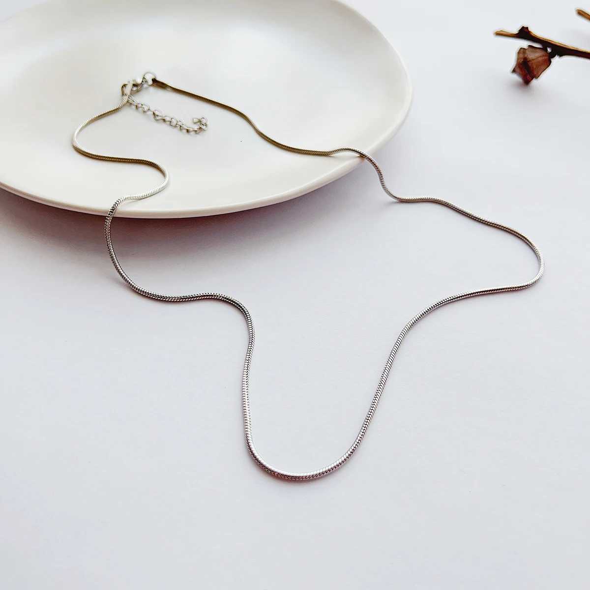 33/5000 1 Simple All-match Hipster Hip Hop Stainless Steel Snake Bone Chain Collarbone Chain Necklace for Men Suitable for Daily XJ250708