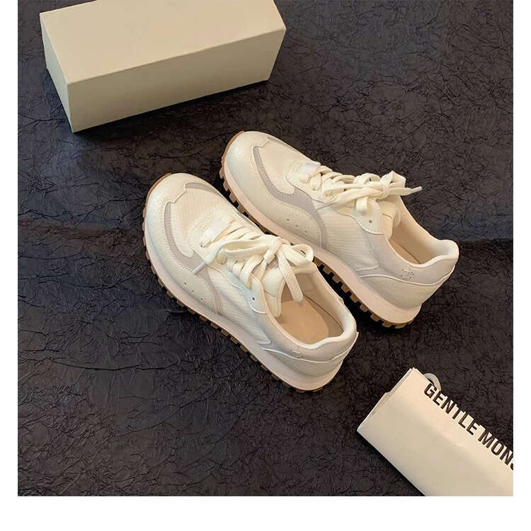 Designer Autumn New Breathable Soft Sole Comfortable Sneakers Summer Lightweight Women's Casual Shoes for Outdoor Wear