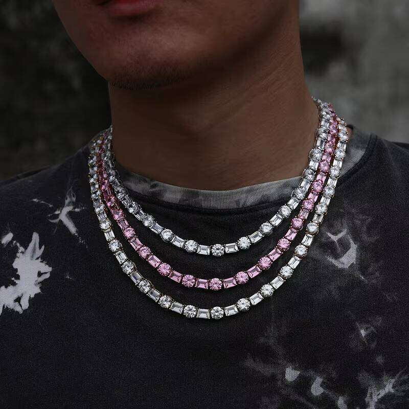 Hot Sale Elegant Women's Necklace Fashion Jewelry with Irregular Moissanite Solid Sier Gold Plated