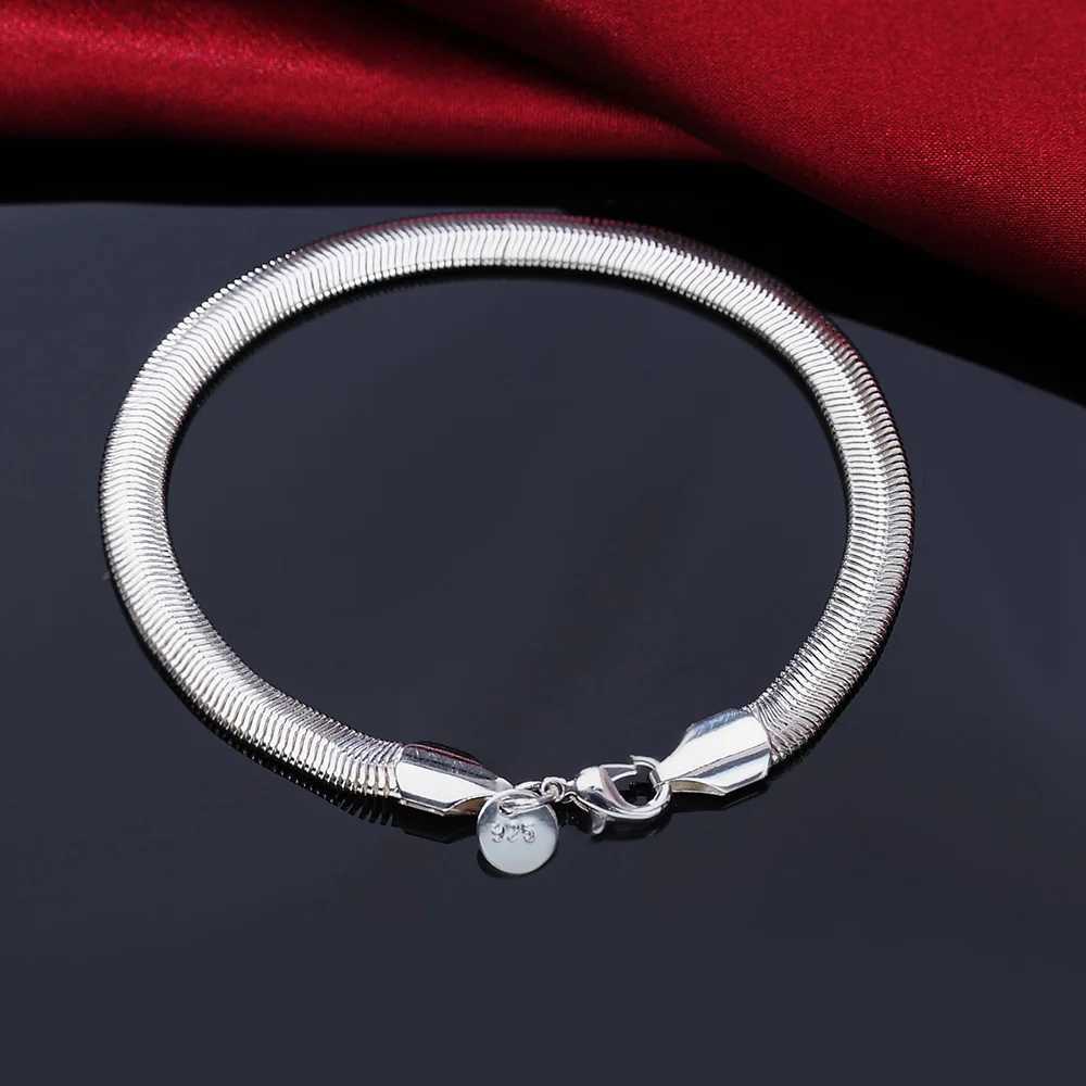 925 Sterling Silver Exquisite Solid Chain Bracelet Fashion Charm Women Men Solid Wedding Cute Simple Models Jewelry W250728