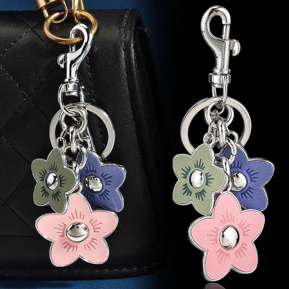 Cherry Heart Small Pendant Keychain Bag Pendant Womens Bag Accessories Exquisite Car Keychain 250726