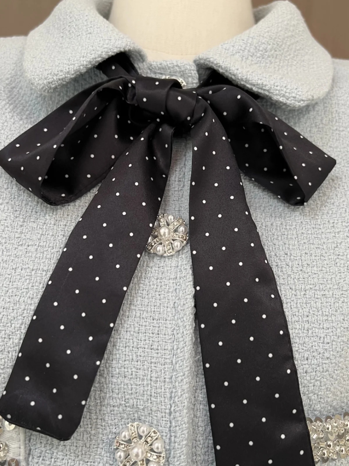 Womens Elegant Two Pieces Tweed Short Suit Lady French Style Sleeveless Bowknot Pockets Top High Waist Shorts 250728