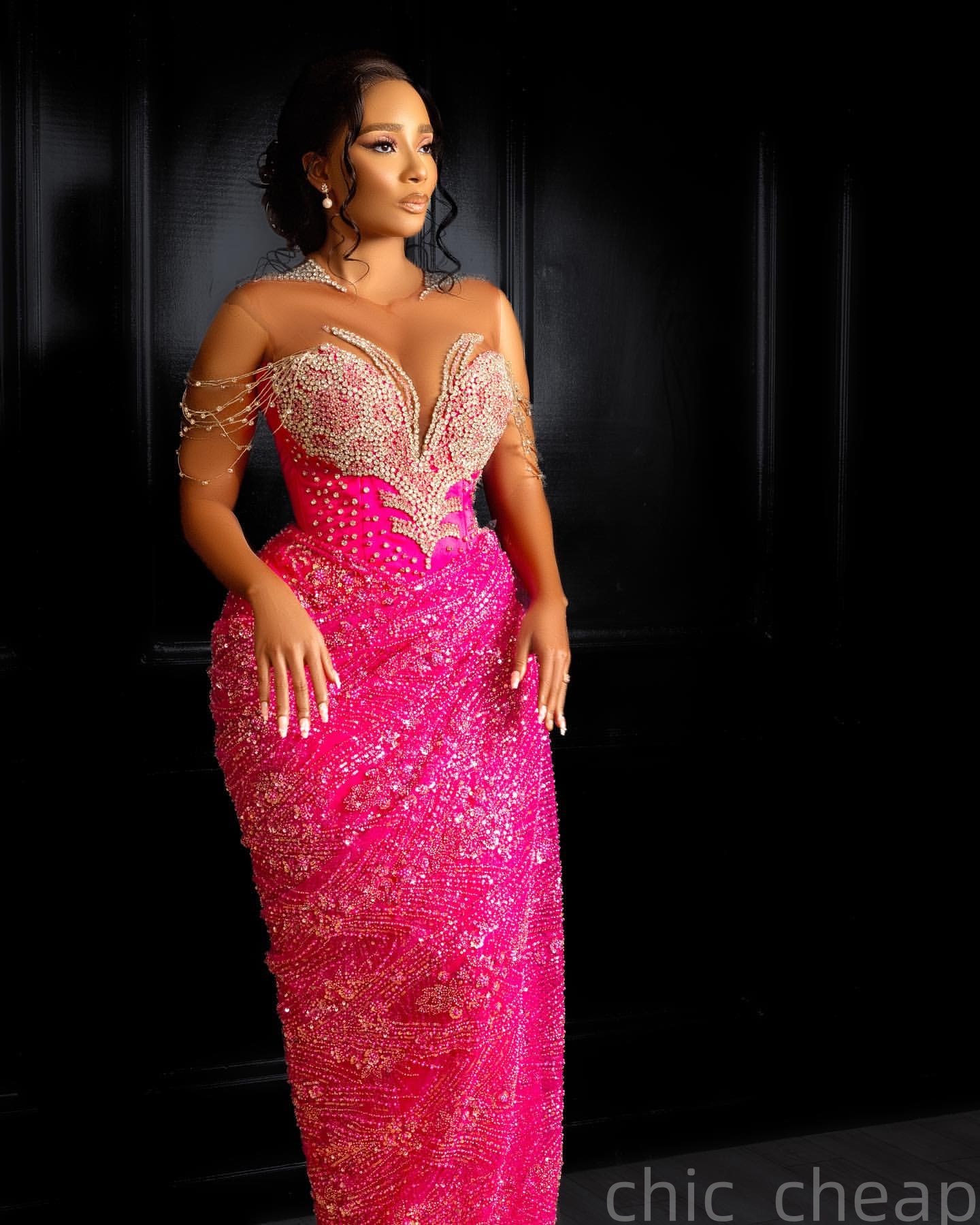 Fuchsia Sheath Prom Dresses 2025 Beaded Crystals Sequined Sheer Neck Evening Formal Party Second Birthday Engagement Gowns Plus Size Dress For Special