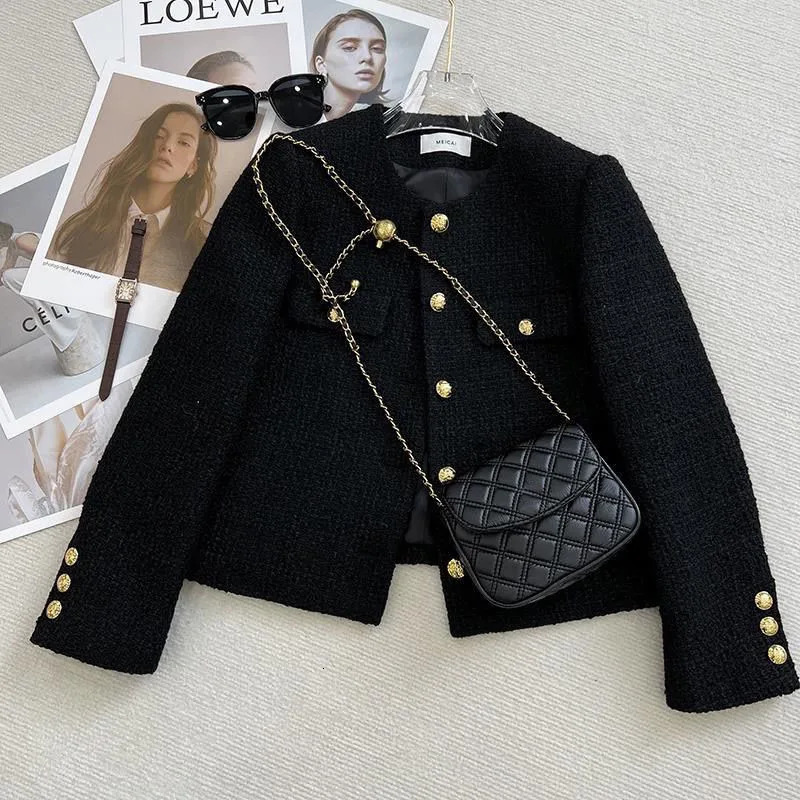 Black Tweed Jackets Womens Korean Fashion Metal Buckle n Short Coats Woman Autumn Winter Single Breasted ONeck Outerwear w250728