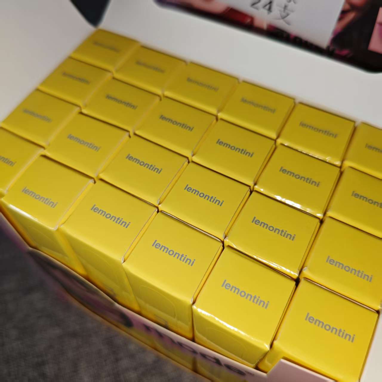 2025 Makeup Gloss Lip Plumper 10Ml Liquid Lipstick Toast Espresso Raspberry Jelly Ribbon Hailey Lipbalm Moisturizing Shiny Glitter Lipgloss Beauty Cosmetic