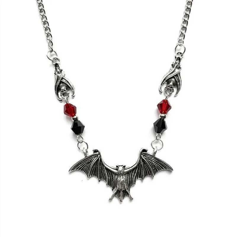 Gothic Punk Necklace with Crystal Bead Chain Black Bat Pendant Horror Witch Choker Halloween Costume Jewelry Z250910