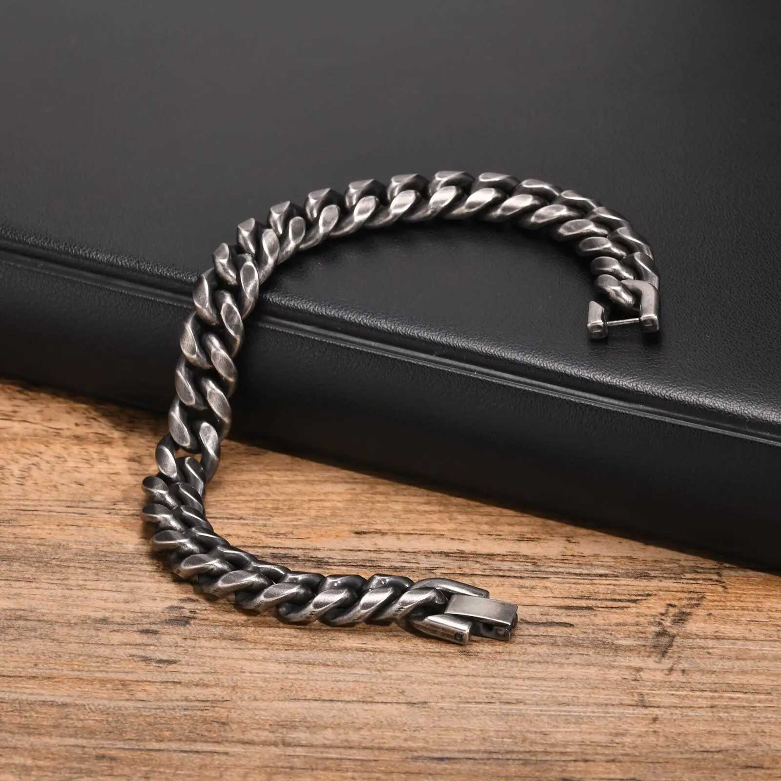 Retro Cuban Chain Bracelets for Men Vintage Antique Stainless Steel Curb Dome Link Bracelet Stylish Rock Punk Jewelry Gifts W250728
