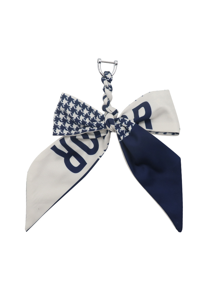 Car Keychain Pendant Scarf Handwoven Bowknot Horseshoe Buckle Chain Ring Hanging Decoration Bag Pendant for Women 250728