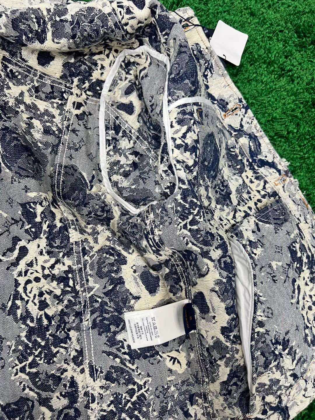 L Brand Denim jacket outdoor mens and womens designer brand luxury gift Valentines Fathers Christmas.M180