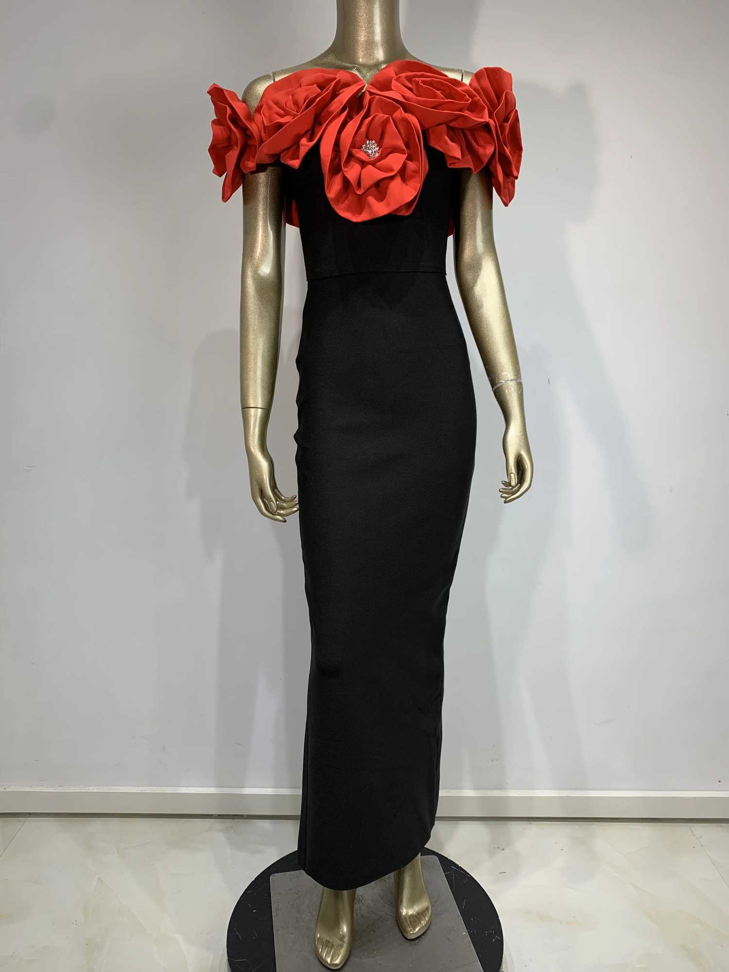 2024 Women Celebrity Sexy Off Shoulder Flower Black Maxi Long Bodycon Bandage Dress EleGant Evening Club Party Dress Z250728