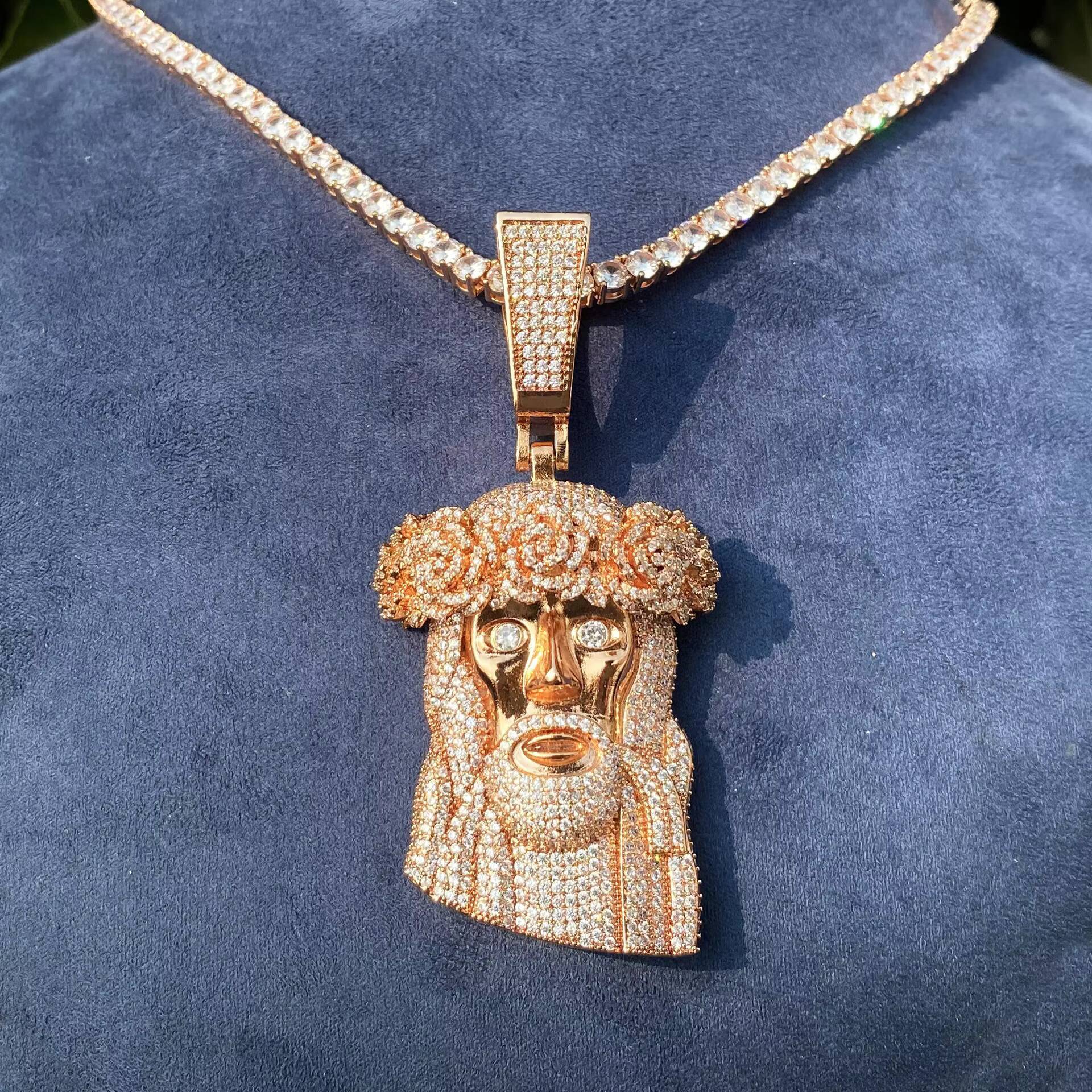 Fine 18K Gold Plated 925 Sterling Silver VVS Moissanite Diamond Mens Hip Hop Jesus Head Piece Pendant Christian Inspired