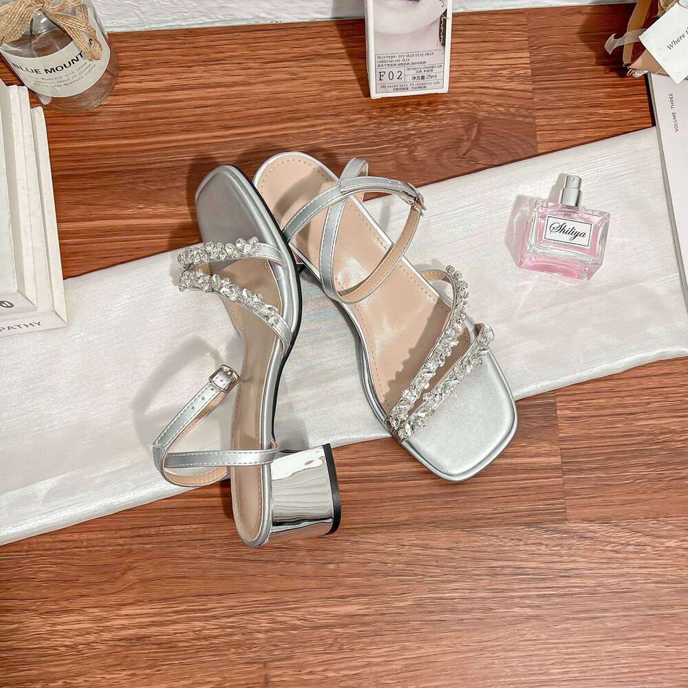 Designer New High Heel Summer Outdoor Wear, High-End Fairy Style, Elegant Square-Toed Sandals for Women, Versatile