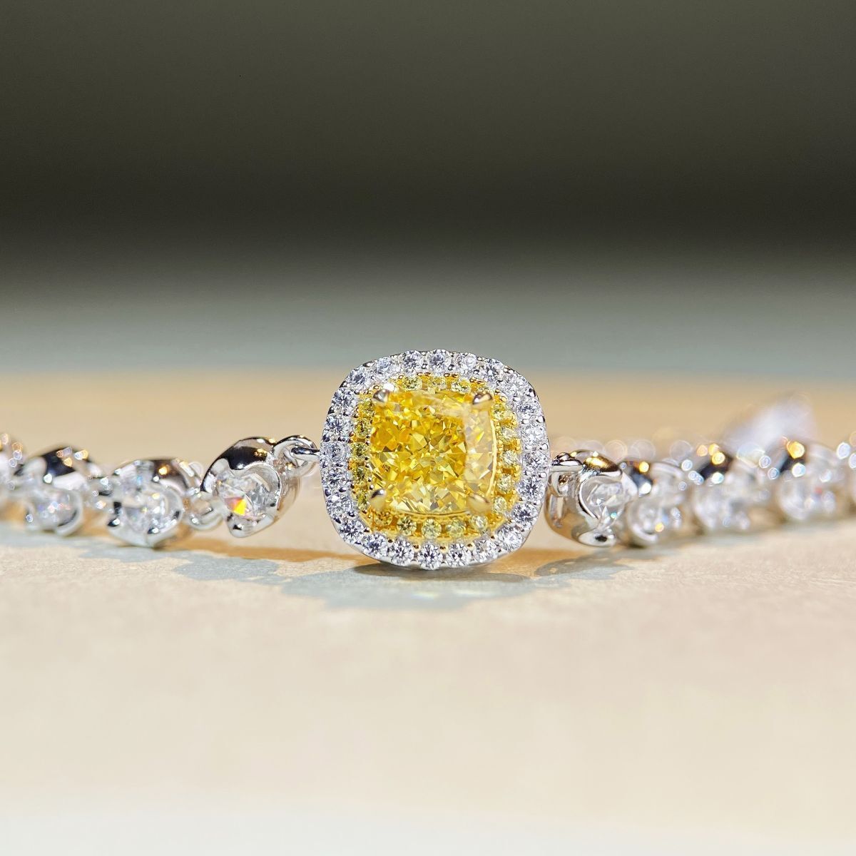 S Pure Jewelry Set Sier Pendant Necklace Earrings Full Inlaid Yellow Dia Ring for Women Jewelry for Women