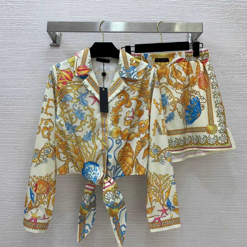 Two Piece Dress Designer dress Sets Resort Turn-Down Collar Short Long Sleeve Shirt Sun Protection + Elastic Waist Loose Shorts Set BYZS