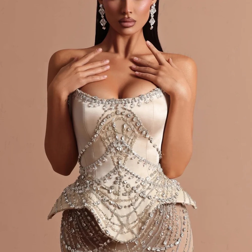 Stylish Wedding Dresses Crystal Strapless Bridal Gowns Rhinestone Sleeveless Illusion See Through Mermaid Customized Vestidos De Novia Plus Size