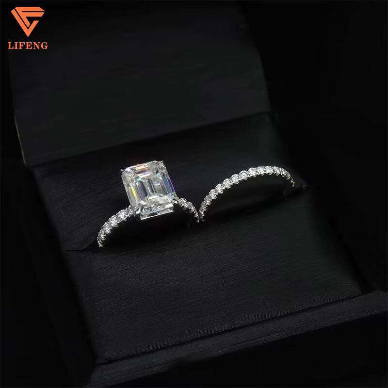 Custom Elegant Brilliant Twinkling Sier Hie Hoop Ring Crown Design in Solid Colors for Parties