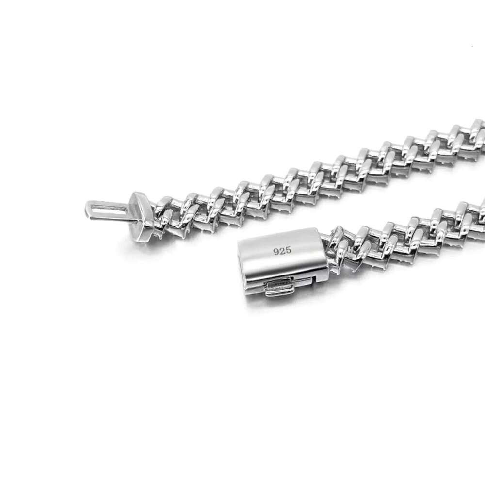 Fashion Jewelry Pure Sier Chain 10mm Iced Full 1 Row Vvs Mossinate Cuban Necklace