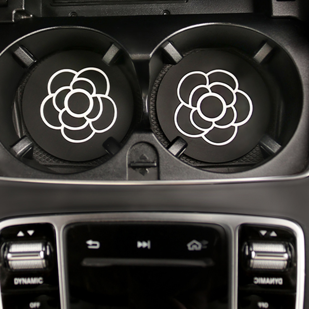 Car Cup Mat Heat Insulation Creative Cute Waterproof Silicone Storage Slot Mat Car Interior Decoration Car-mounted Organizer Mat 250728