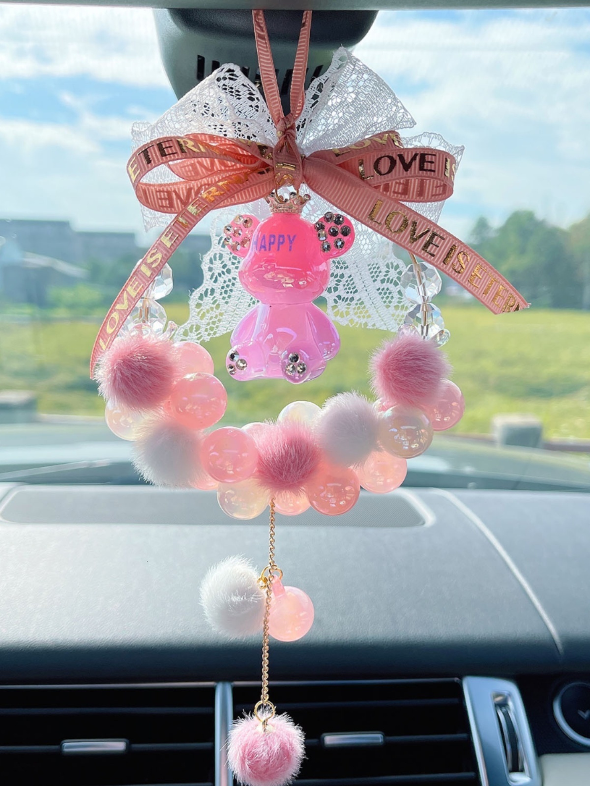Morandi Bear Car Pendant Healing Rearview Mirror Hanging Ornament Car Interior Decoration Car Accessories for Women 250728