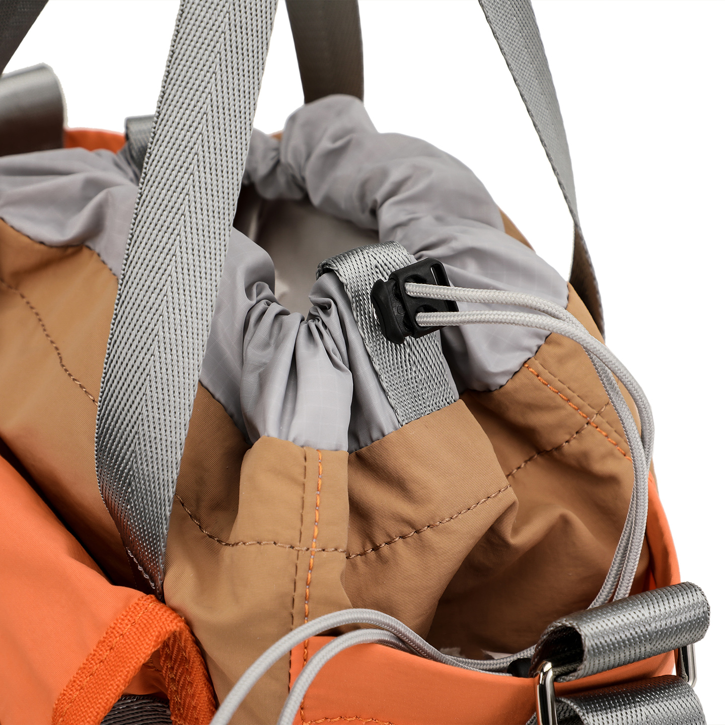 Sewafox Unisex Casual Crossbody Bag Lightweight Bucket Bag for Commuting Stylish and Versatile Shoulder Bag Nylon Tote Bag