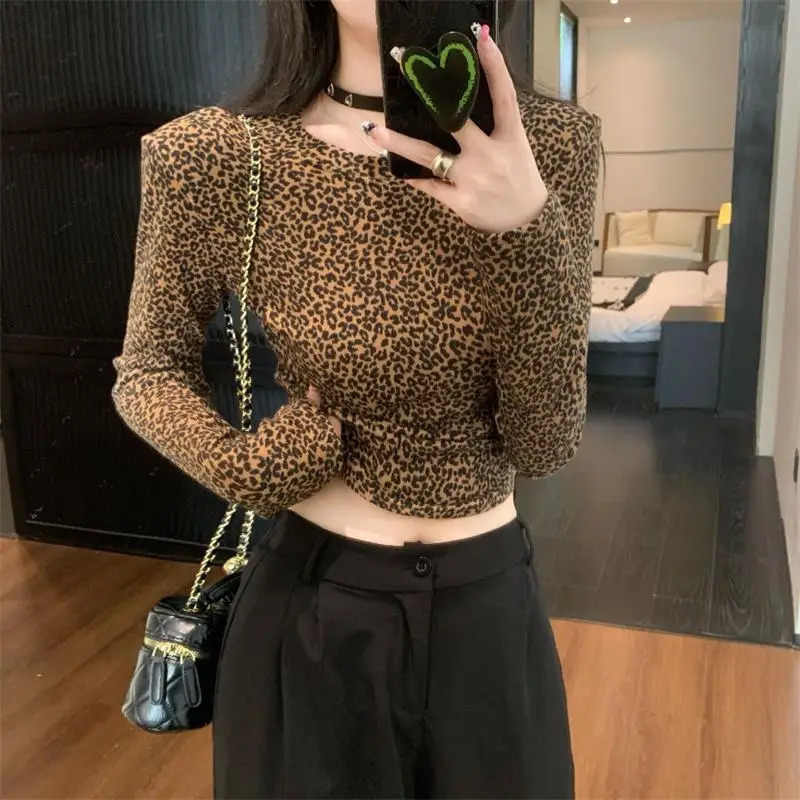 Fashion Leopard Printed Women Tshirt Long Sleeve O Neck Slim Fit Ladies Crop Top Daily Streetwear Casual Tops Autumn Clothing 250728