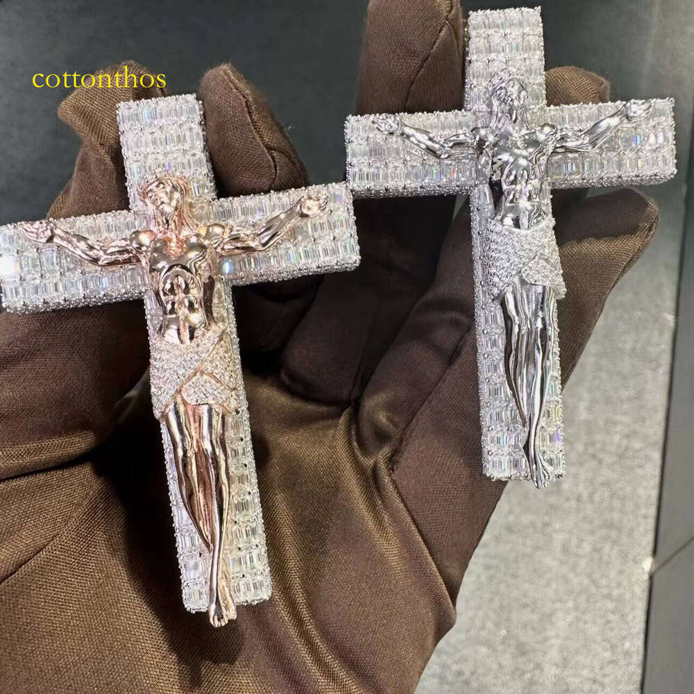 Custom Hip Hop Chain Sier Vvs Moissanite Lab Dia Iced Out Jewelry Cross Pendant