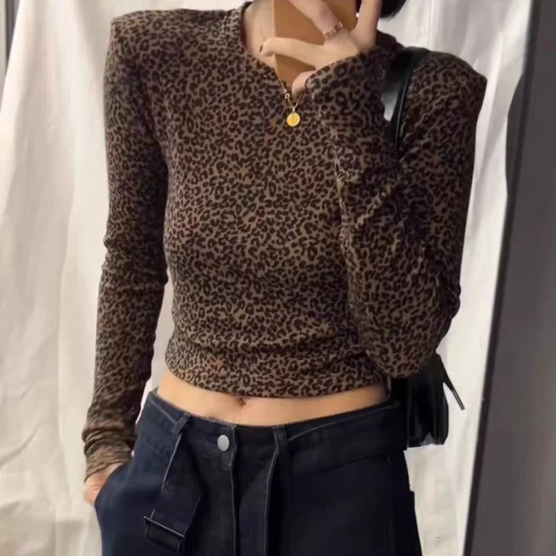 Fashion Leopard Printed Women Tshirt Long Sleeve O Neck Slim Fit Ladies Crop Top Daily Streetwear Casual Tops Autumn Clothing 250728