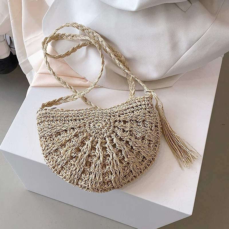 Fashion Semicircle Straw Woven Shoulder Crossbody Bag Travel Small Handbag Ladies Summer Handmade Rattan Tassel n Beach 250725