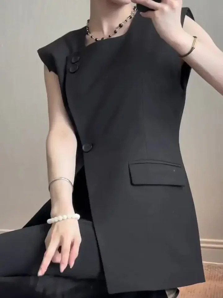 French Black Suit Vest Summer Style Young n Split Sleeveless Top Female Cardigan Outerwear 250709