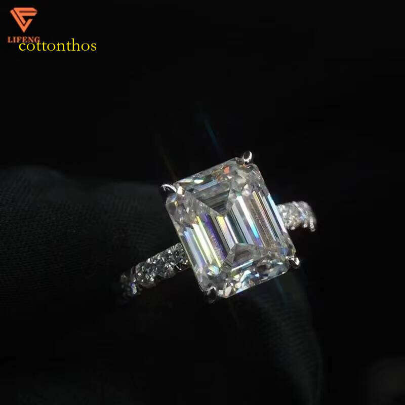 Custom Elegant Brilliant Twinkling Sier Hie Hoop Ring Crown Design in Solid Colors for Parties