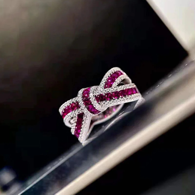 800 Gorgeous Finger Ring for Women Fashion Female Bright Zirconia Jewelry Engagement Ceremony Party Accessories 250728