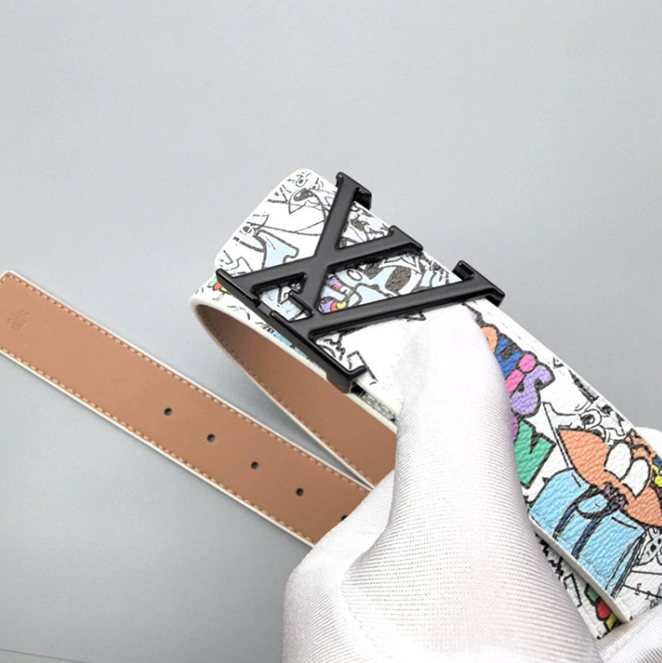 Designer womens Classic casual leather belts for man metal letter smooth buckle woman waistband fashionable Women belt with box