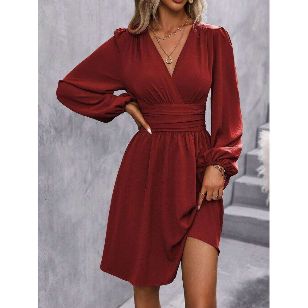 Autumn and Winter Fashion Design New Style Oblique Collar Lantern Sleeve Ruched Waist Black Dress
