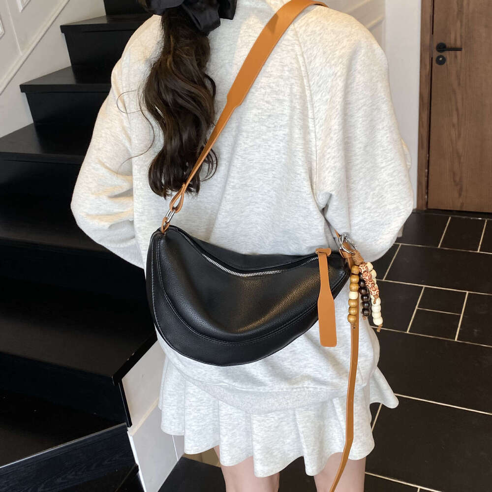 Fashionable High-End Dumpling Korean Style Design Bags Simple Shoulder Niche Underarm Crossbody Women's Bag