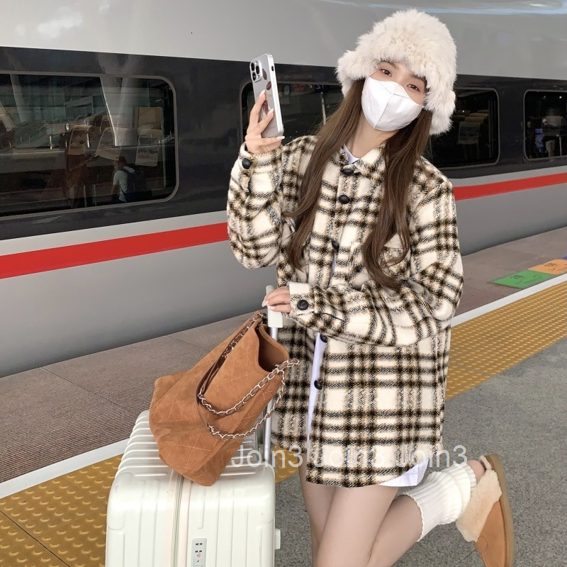 Autumn Winter Korean Style Turn-down Collar Single-breasted Loose Plaid Long Sleeve Wool Coat Mid-length Jacket for Women