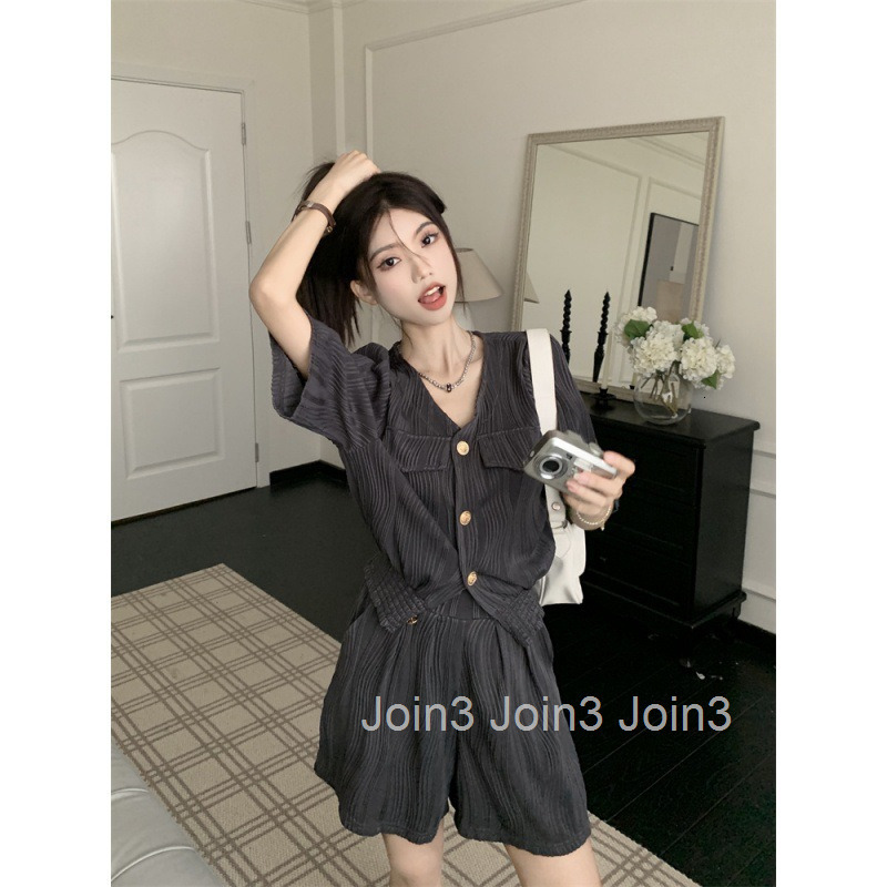 Summer New Socialite Simple Casual High J-Sense Mid-Sleeve Cardigan Top + Wide-Leg Shorts Set for Women