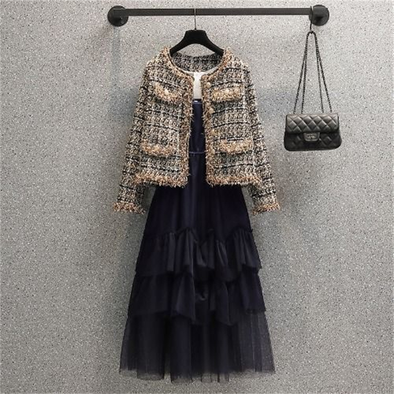 Lanjia- Free Shipping Designer New Spring Women Warm And Fashionable Short Jacket Mesh Suspender Skirt Two-Piece Set 3462B