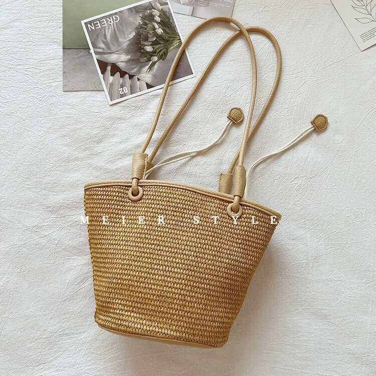 Korean Style INS Straw 2025 New Patchwork Woven Basket Beach Versatile Textured Shoulder Bag