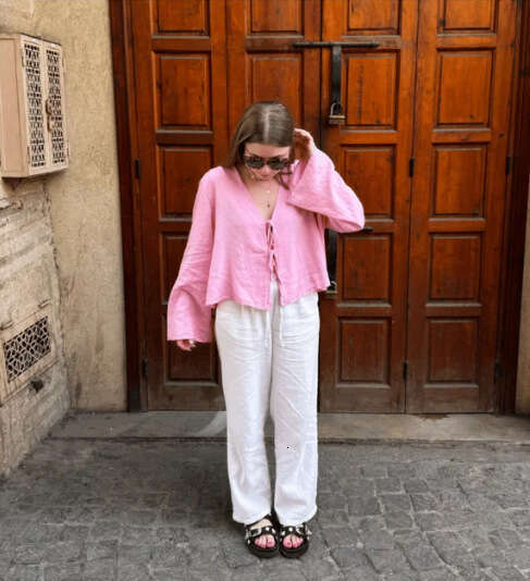 Cross-Border European and American Women's Fashion INS Internet Celebrity Hot-Selling Deep V Flared Sleeve Tie Top - In Stock, Safe to List