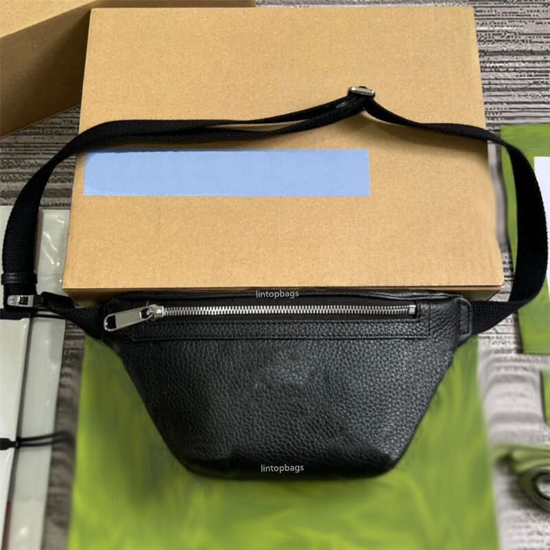 Designer Belts Bags Mens Bumbag Orange Crossbody Embossed Chest Women Bum Bag Cross Body Fanny pack Shoulder pocket waist bag messenger bag travel bag