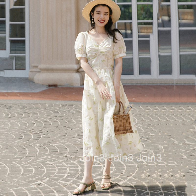 High Waist V-Neck Heavy Embroidery Flared Long Dress for Dates and Vacations Summer Fashionable Elegant French Short Sleeve Dress