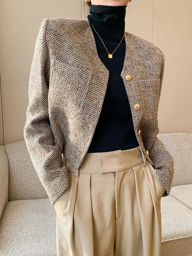 Vintage Cropped Tweed Jackets for Women Chic Elegant Short Autumn Coat Korean Pocket Slim SingleBreasted Casual Jackets 250729