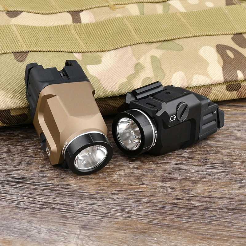 WADSN TR-7 X Tactical Flashlight 800 Lumens Strobe High-Power LED Metal Body with 20mm Rail Mount for Airsoft/Hunting R250728